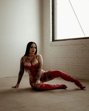 Megan Fullmer Megs V2 Nude Leaks OnlyFans Leaked Models TubeZZZ
