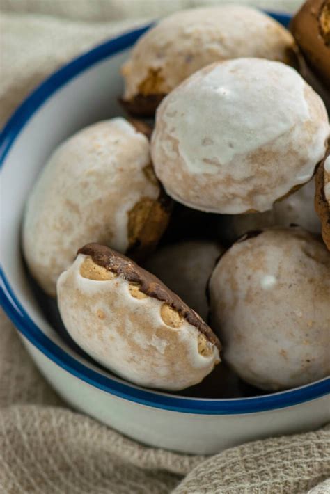 Einfache Pfeffern Sse Mit Zuckerguss Und Schokolade Einfach Malene