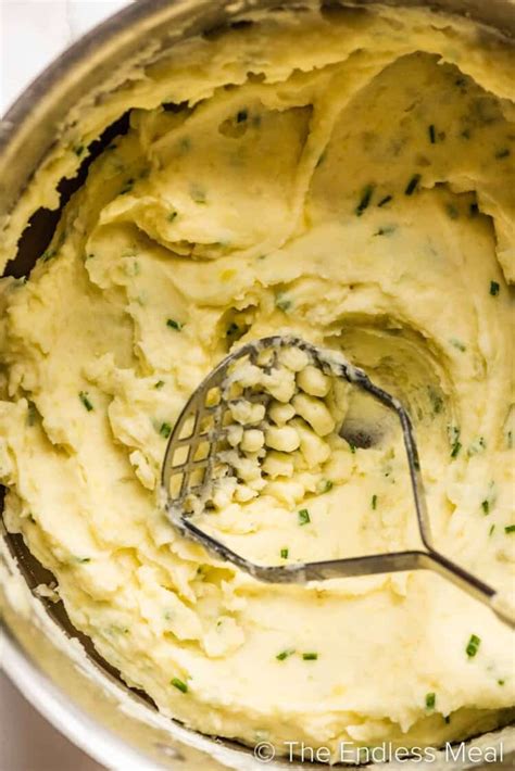 Sour Cream And Chive Mashed Potatoes The Endless Meal®