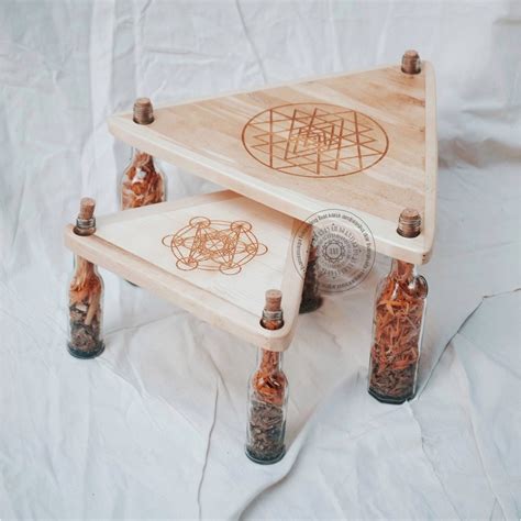 Jual Triangular Altar Table With Sacred Geometry Sri Yantra Metatron