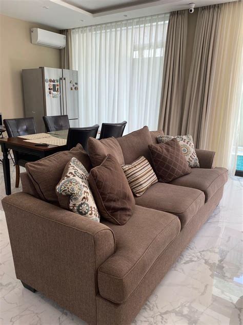 Sofa Ashley Informa Baci Living Room