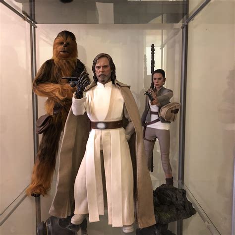 The Force Awakens Hot Toys R Starwarscollecting