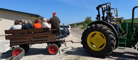 Balade Cal Che Tracteur Dans Les Vignes Champagne Party