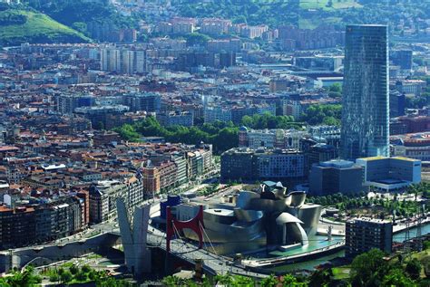 The Guggenheim Museum Bilbao Frank Gehry Arch O