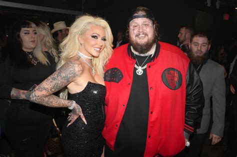 Jelly Roll And Bunnie Xo Revisit Las Vegas Chapel To Say I Do Again