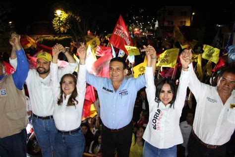 Claro respaldo ciudadano a Rosy Salinas inicia con éxito su campaña a