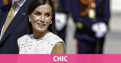 La Reina Letizia Espl Ndida Con Un Vestido Low Cost Semitransparente