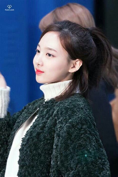 Pin By Lucky Luna On Twice Nayeon Nayeon Twice Twice