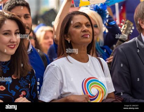 Marcha nacional para unirse a la ue fotografías e imágenes de alta