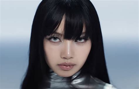 BLACKPINK S Lisa Sets New Record With Rockstar MV Surpassing IU S