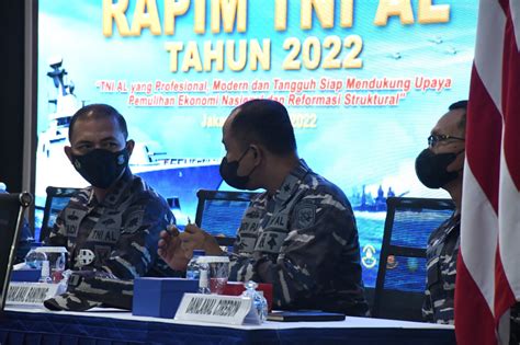 Pgs Komandan Lanal Bandung Hadiri Rapat Pimpinan Tni Al Tahun