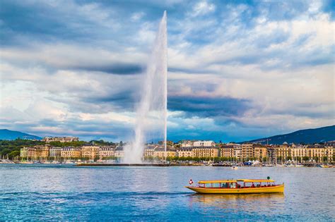 Suisse Une Nouvelle Plage Sur Le Lac Léman à Genève