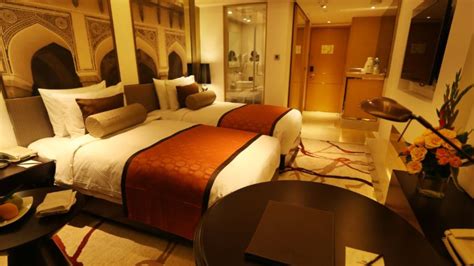 Deluxe Twin Room Pride Plaza Hotel New Delhi