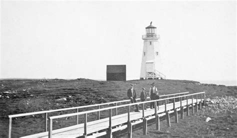 Devils Island Lighthouse Nova Scotia Canada At