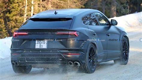 Lamborghini Urus vai estrear visual renovado e inédita versão mais potente