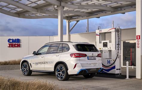 News Bmw Ix5 Hydrogen Pilot Fleet Visits The Uk Carsifu