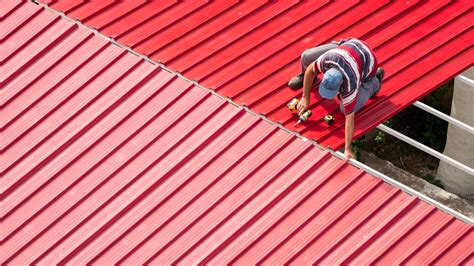 Reasons To Hire Professional Roofing Contractor For Your Roofing