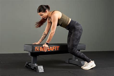 Six Best Weight Bench Exercises For A Full Cardio Workout Mirafit