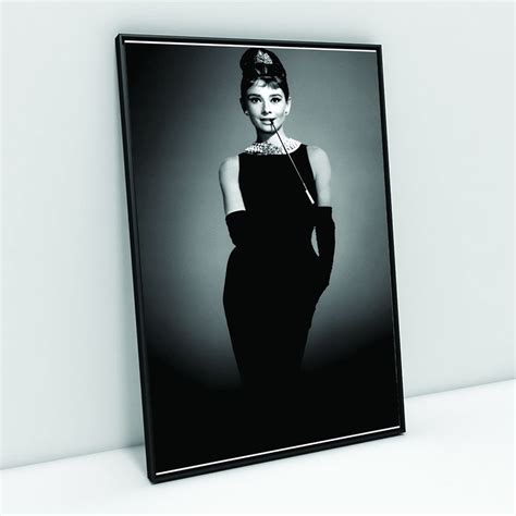 Quadro decorativo poster Audrey Hepburn Retrô Preto Submarino