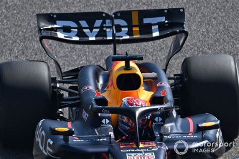 GALERÍA TÉCNICA Los F1 en el test de Bahréin desde el pitlane