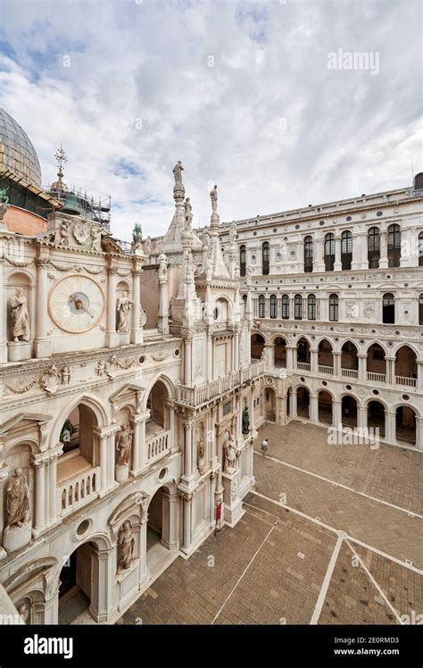 Palazzo gótico veneciano venezia fotografías e imágenes de alta