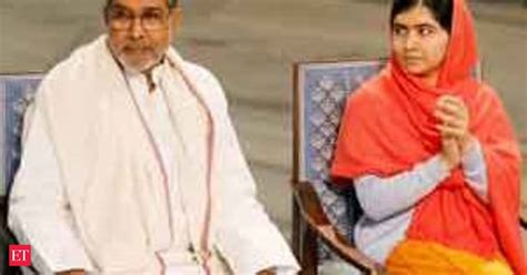 Kailash Satyarthi Pakistan S Malala Yousafzai Receive Nobel Peace