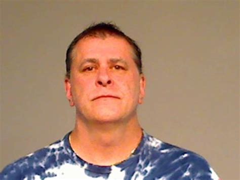 Damiani Robert T Sex Offender In Mashpee MA MAaJESFbWwET HLoUE H Jiy HtUDG UW