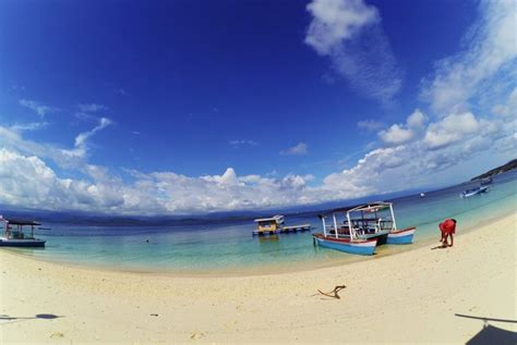 Ketenangan Nan Elok Di Pantai Tanjung Karang Republika Online