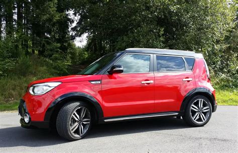Owner Interview Kia Soul Red And Black With 16l Crdi Diesel Engine
