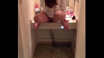 Nana Japann Juego de vergüenza Estilo OL La vergonzosa apariencia de Nana orinando XVIDEOS