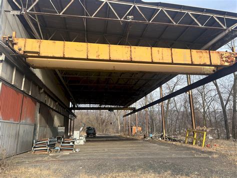 Shaw Box Overhead Bridge Crane Stock