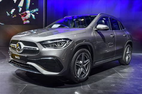 Mercedes Benz Gla 220d 4matic Diesel Amg Line Price Images Reviews And Specs Overview