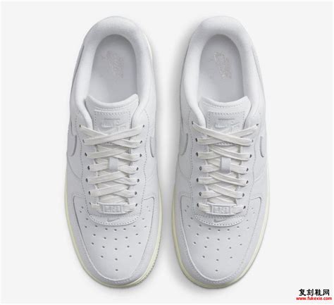 NIKE AIR FORCE 1 LOW SUMMIT WHITE 2023 春季款 货号DR9503 100 复刻鞋官网