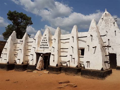 Visit Ghana Larabanga Mosque