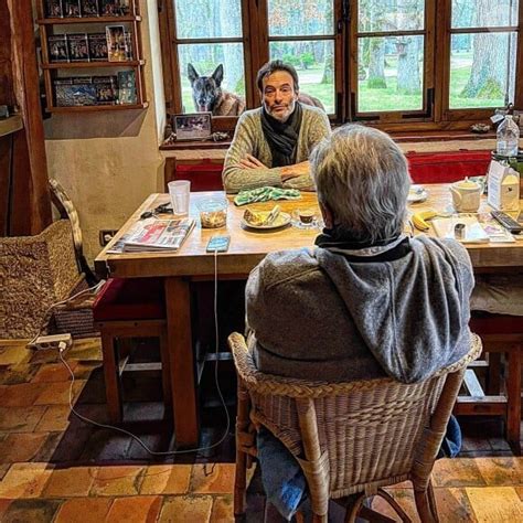 Photo : Anthony Delon photographié avec son père Alain Delon et son ...