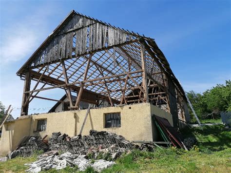 Skup starego drewna rozbiórka stodoły stare deski stare drewno stodoła