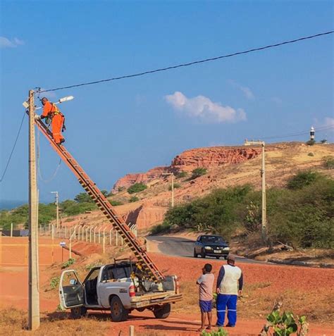 Prefeitura De Areia Branca Realiza Melhorias Na Ilumina O P Blica Em