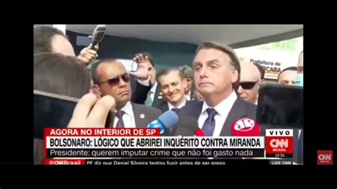 Completamente Descontrolado Bolsonaro Volta A Gritar Jornalista