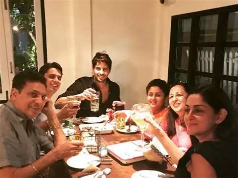 Sidharth Malhotra bonds with his family in Bangkok | Filmfare.com