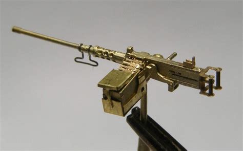 172 Mini World Browning M2 Cal50 On Mount Tank Usa