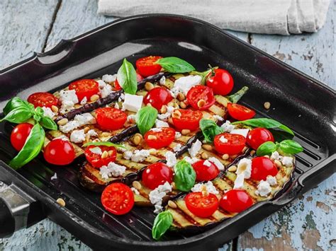 Gegrillte Auberginen Mit Feta K Se Und Kirschtomaten Lowcarbrezepte Org