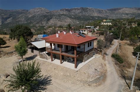 Antalyada Yangından Etkilenenlere Yeni Evleri Teslim Ediliyor Ankara