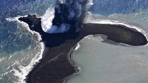 Eruption that formed new Japan island continues rumbling on - Asia News ...