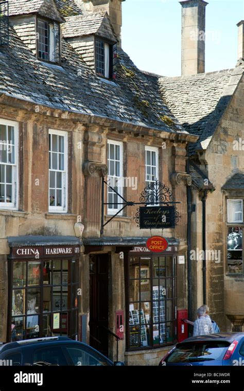 Chipping Campden Post Office Hi Res Stock Photography And Images Alamy