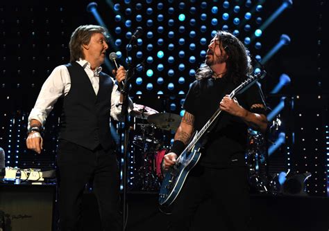 2021 Rock and Roll Hall of Fame Induction Stuns With Surprise Guests ...