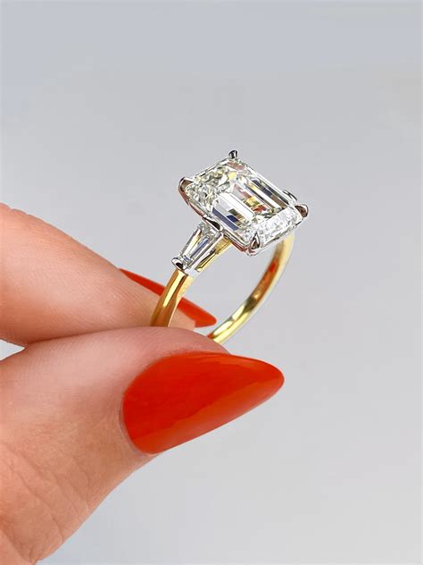 Gold Art Deco Engagement Rings