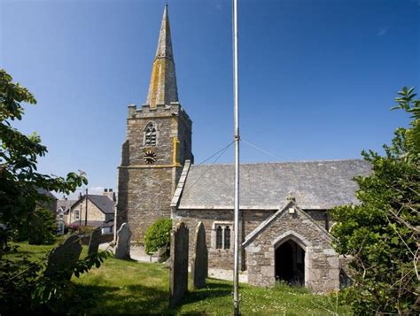 Gerrans Church Cornwall Guide Images