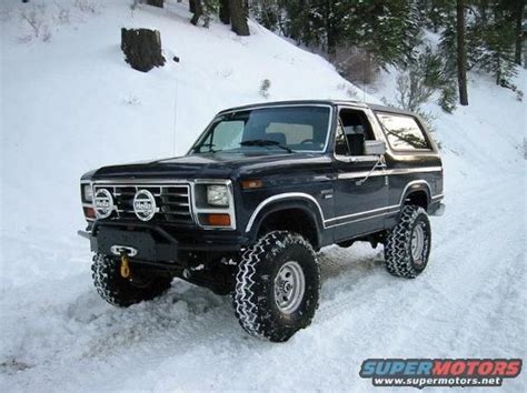 Love This 85 Bronco Ford Pickup Trucks Ford Bronco Old Ford Bronco