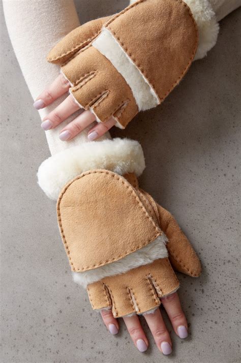 Womens Spanish Sheepskin Fingerless Gloves With Mitten Flap Overland