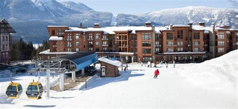 7 Best Ski Resorts In Canada - Updated 2024 | Trip101